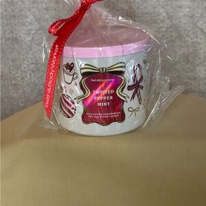 Bath & Body Works Twisted Peppermint Candle - Pink and Gold